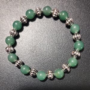 Handmade Green Aventurine and Silver Lantern Beaded Bracelet